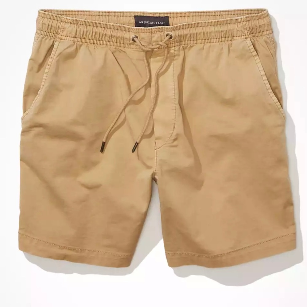 American Eagle Trekker 5.5” Flex short